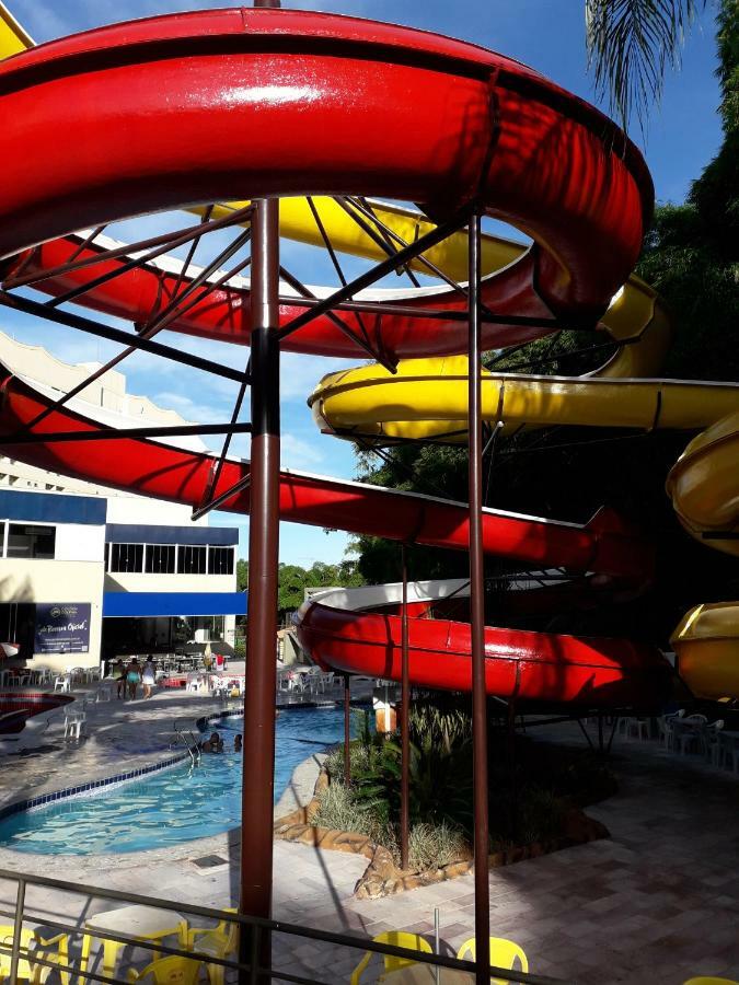 - Golden Dolphin Grand Aparthotel