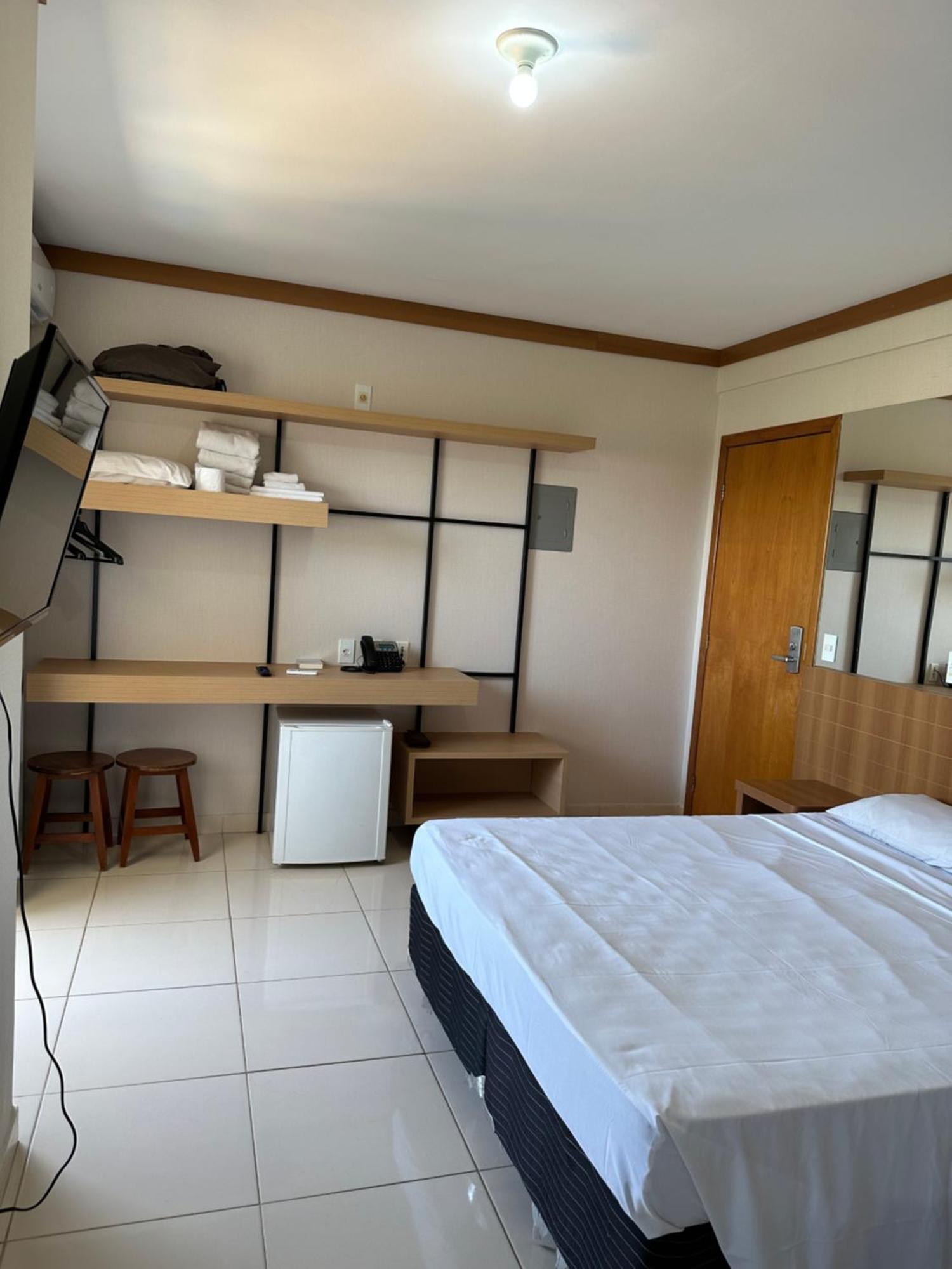 - Golden Dolphin Grand 3*