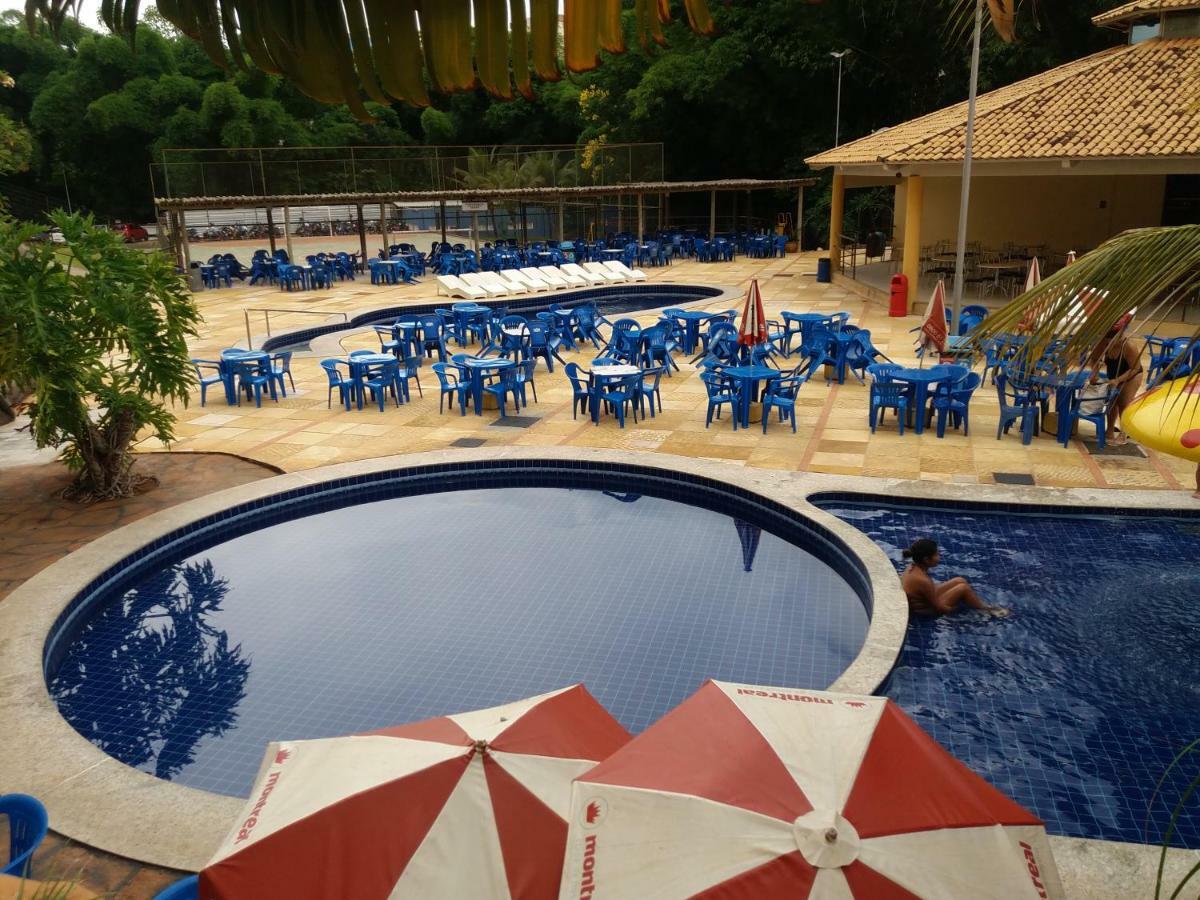- Golden Dolphin Grand Aparthotel Caldas Novas