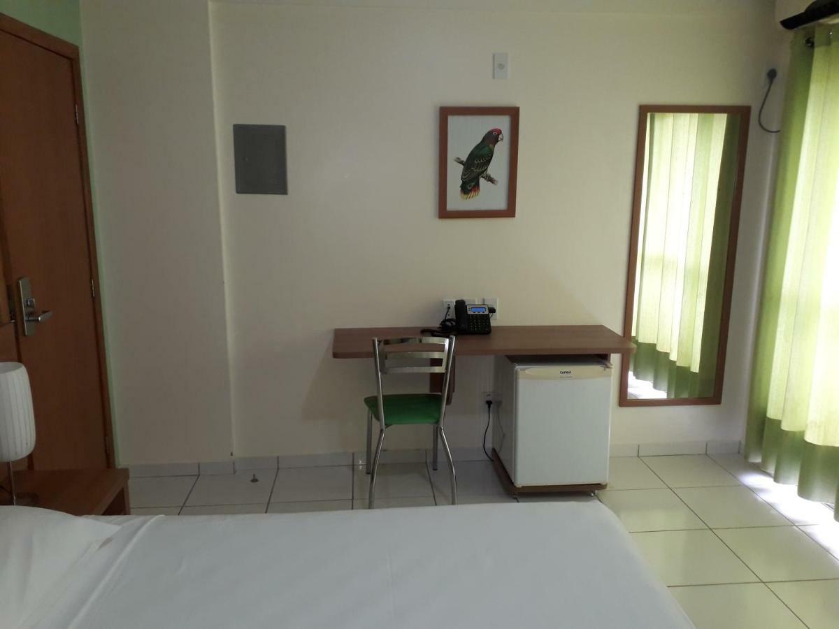 - Golden Dolphin Grand Aparthotel
